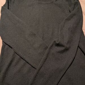 Classic Black 100% Cashmere Sweater